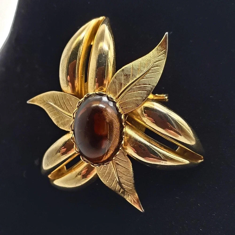 Brown Topaz Glass Brooch Domed Flower Pin Gold Tone Curved MCM Vintage 1960s